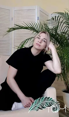 Алина Попова